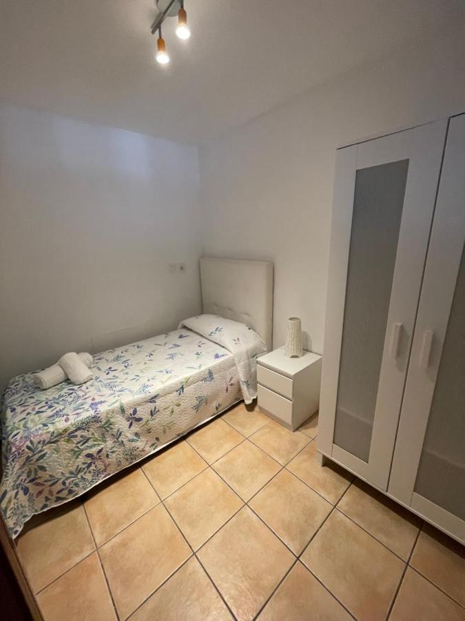 Apartamento Gaudia カレタ・デ・フステ エクステリア 写真